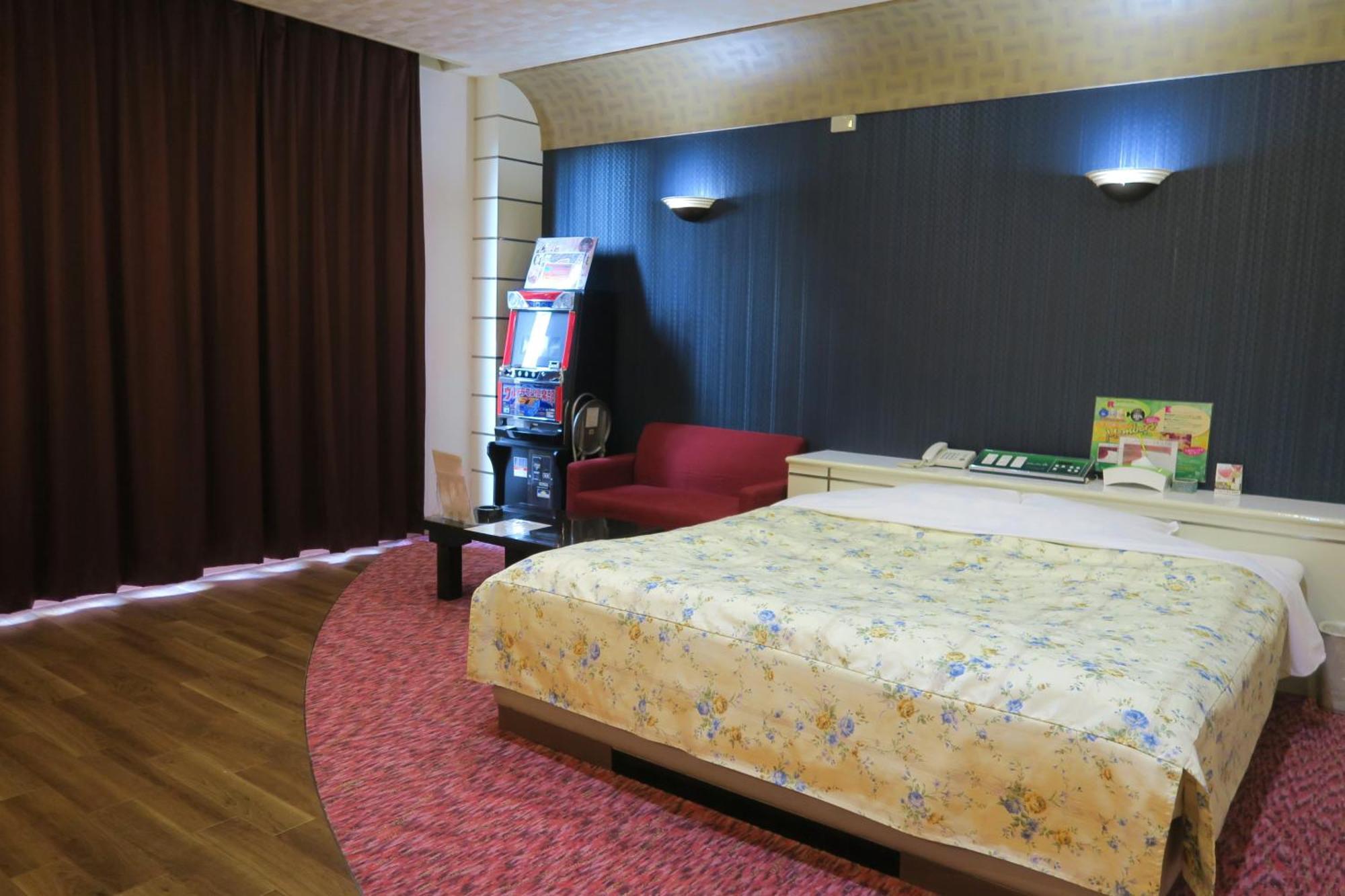 Hotel Silk No Mori (Adults Only) Tosu Exteriör bild